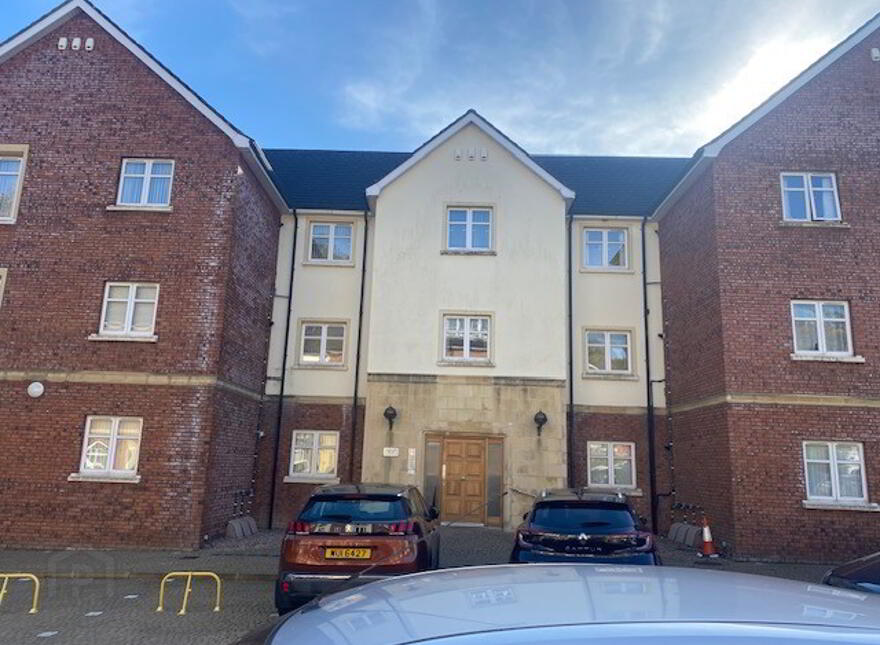 Clarendon Manor, Derry, BT48 7TH photo