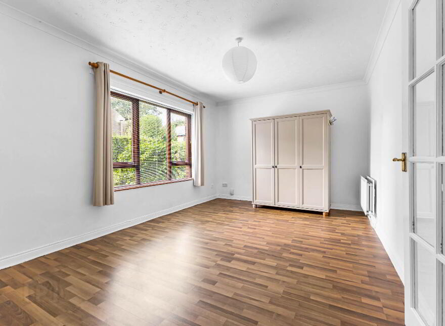 3 Pembridge Mews, Off Sandown Park South, Belfast, BT5 6HA