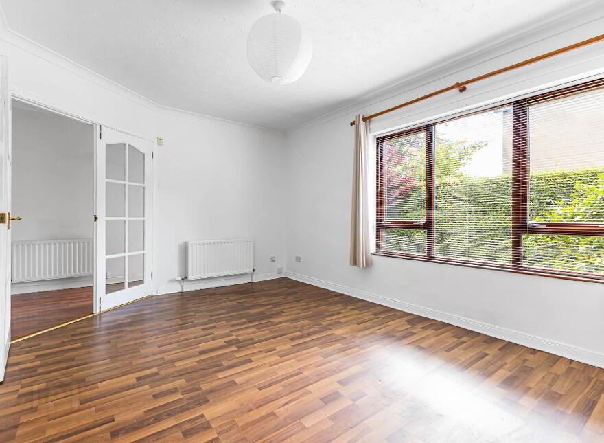 3 Pembridge Mews, Off Sandown Park South, Belfast, BT5 6HA