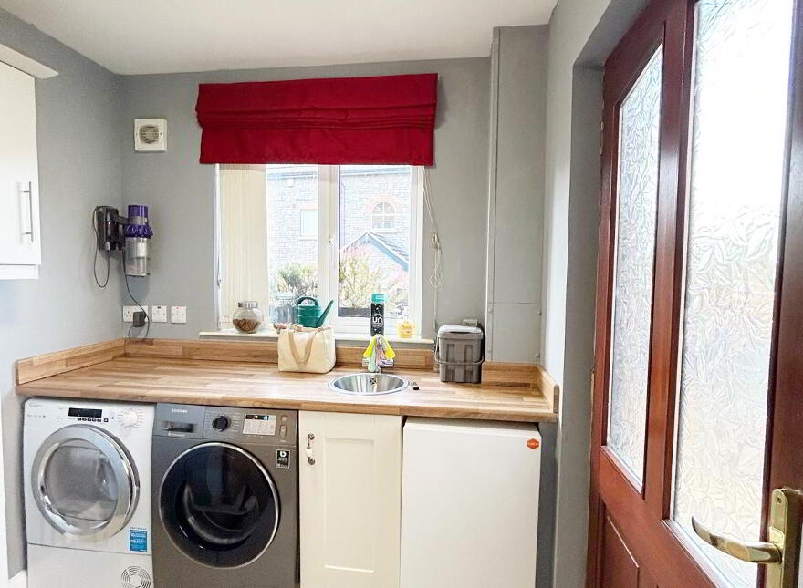 3 Highfield Grove, Omagh, BT79 7WQ