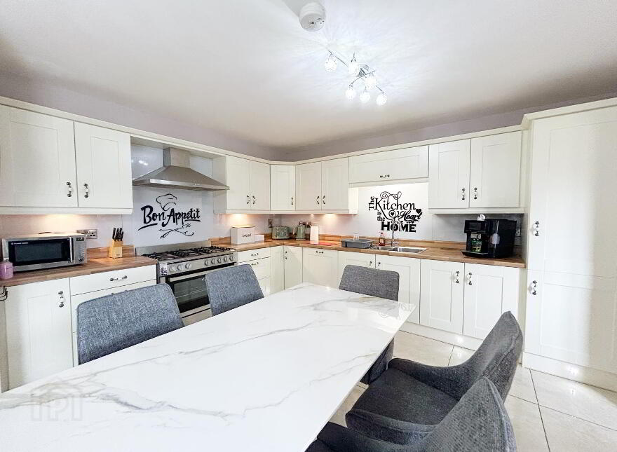 3 Highfield Grove, Omagh, BT79 7WQ