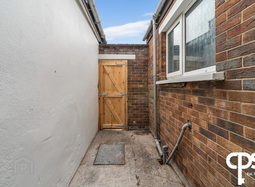 88 Frenchpark Street, Belfast, BT12 6HZ