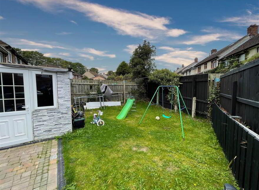 22 Greenan, Shaws Road, Belfast, BT11 8LW