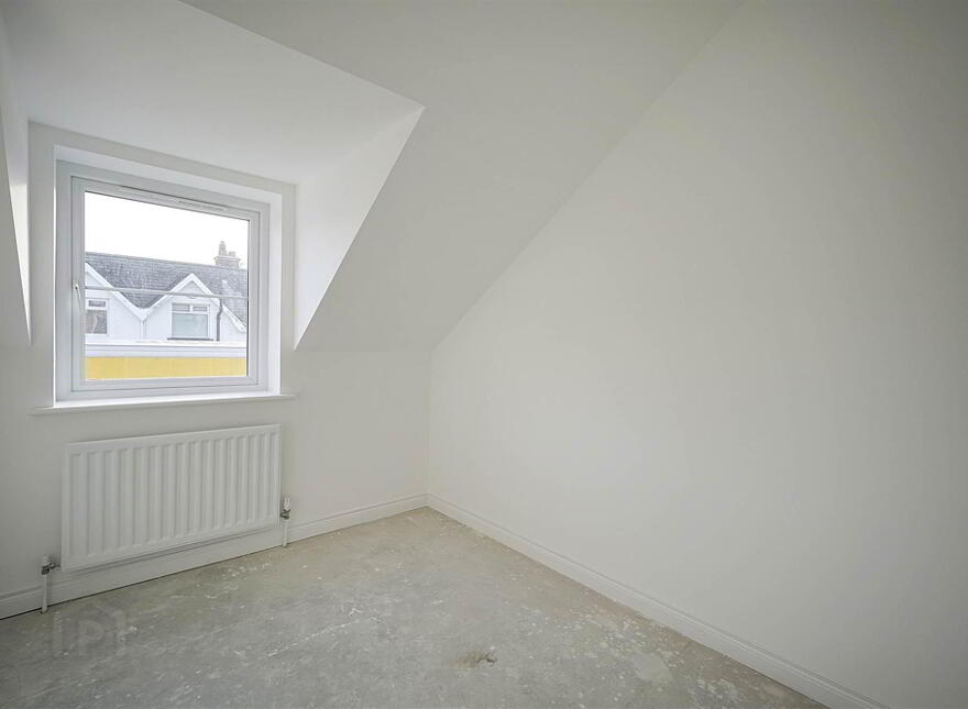 17 Lyle Road, Ballyholme, Bangor, BT20 5LU