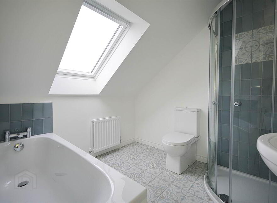 17 Lyle Road, Ballyholme, Bangor, BT20 5LU