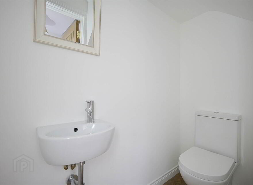 17 Lyle Road, Ballyholme, Bangor, BT20 5LU