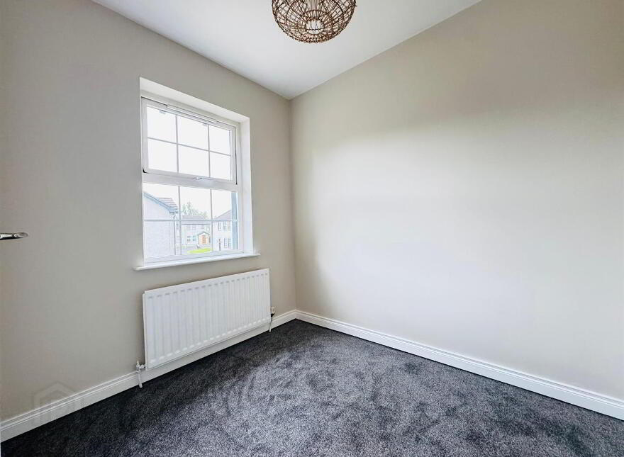 28 Braden Heights, Rathcoole, Newtownabbey, BT37 9BB