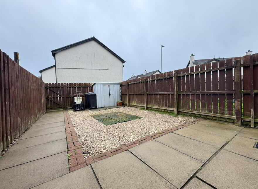 28 Braden Heights, Rathcoole, Newtownabbey, BT37 9BB