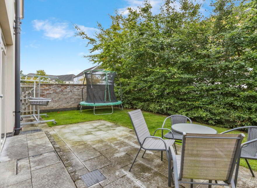 1 Sycamore Lane, Lisburn, BT28 2SQ