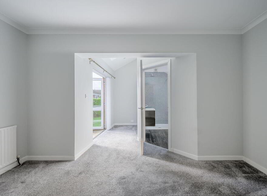 2 Carnalea Park, Bangor, BT19 1HH