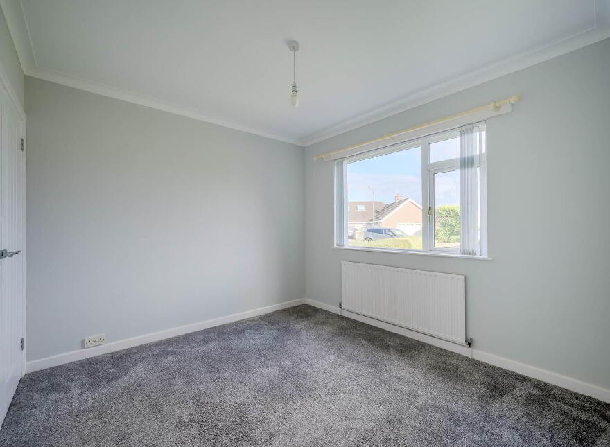 2 Carnalea Park, Bangor, BT19 1HH