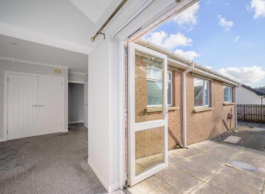 2 Carnalea Park, Bangor, BT19 1HH