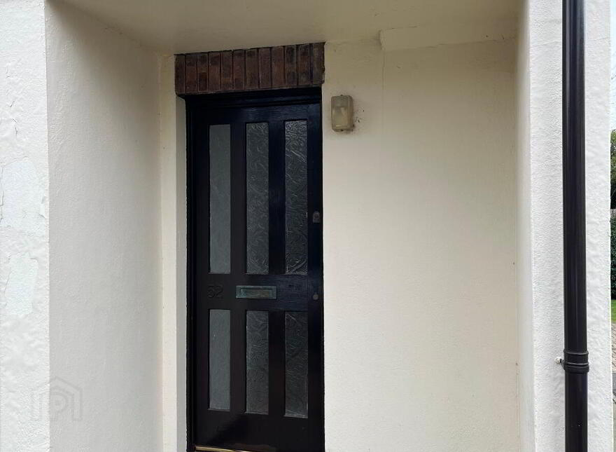 52 Upper Malone Park, Belfast, BT9 6PP photo
