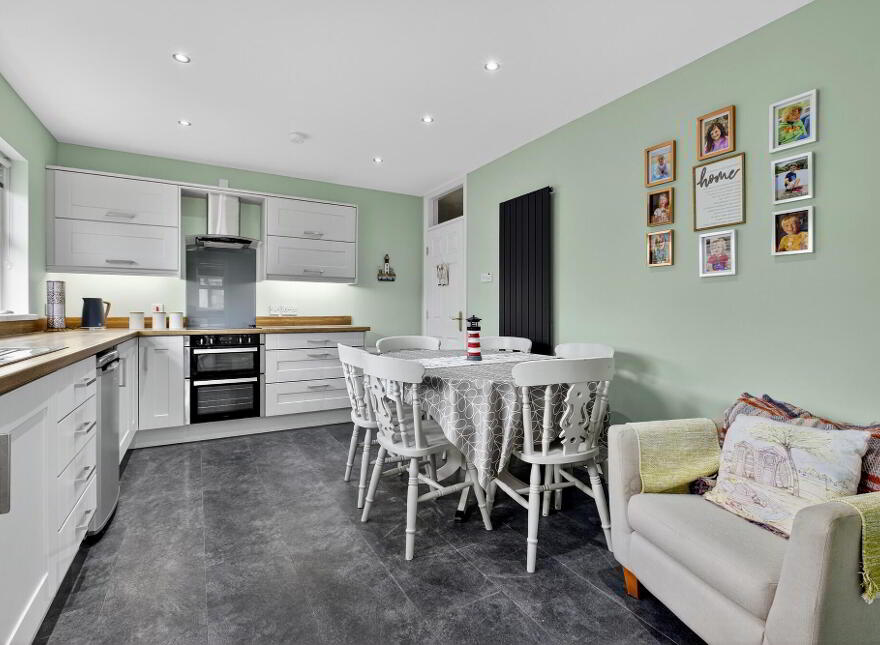 15 Liffock Crescent, Castlerock, BT51 4TG
