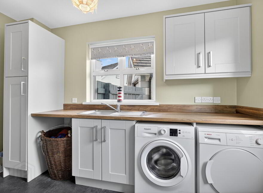 15 Liffock Crescent, Castlerock, BT51 4TG