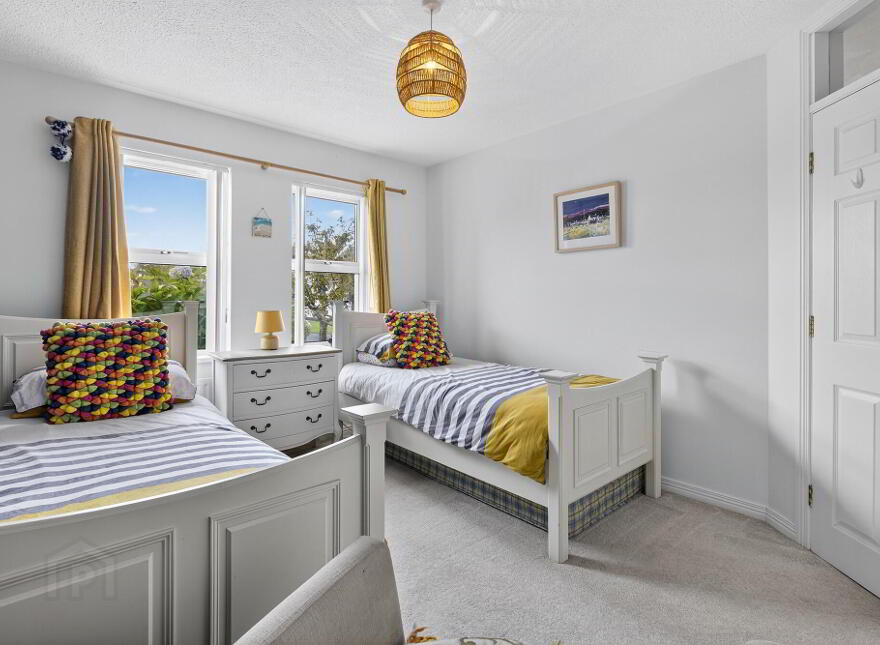 15 Liffock Crescent, Castlerock, BT51 4TG