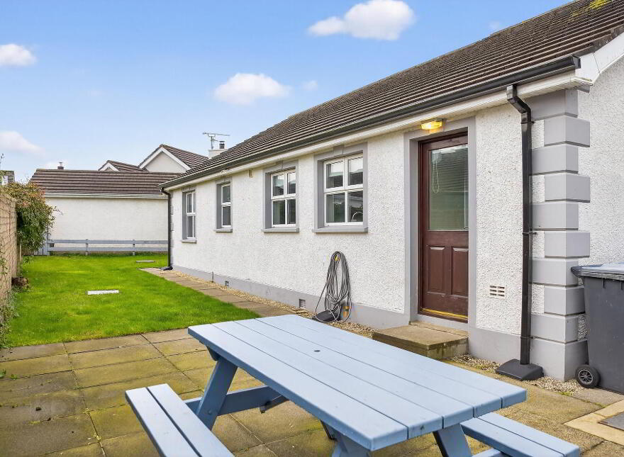 15 Liffock Crescent, Castlerock, BT51 4TG