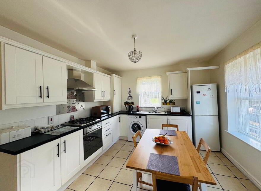 12 Sandale Park, Derry, BT48 8NR