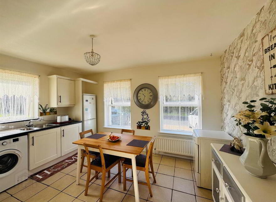 12 Sandale Park, Derry, BT48 8NR