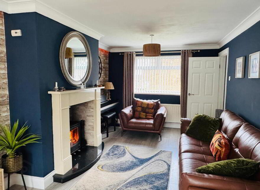 221 Lincoln Court, Waterside, L'Derry, BT47 5NY