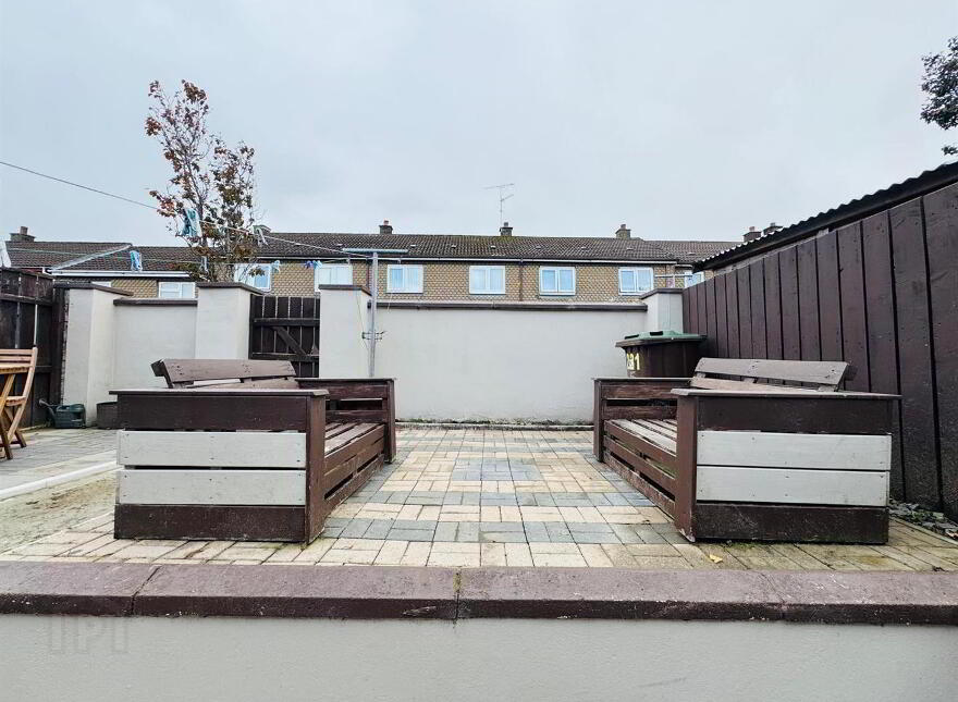 221 Lincoln Court, Waterside, L'Derry, BT47 5NY