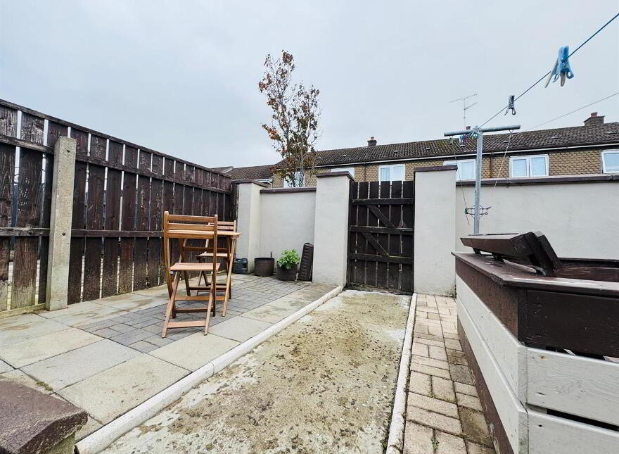221 Lincoln Court, Waterside, L'Derry, BT47 5NY
