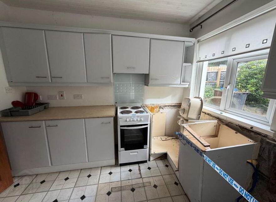 (Lot 1) 36 Summer Hill, Londonderry, BT47 2PL