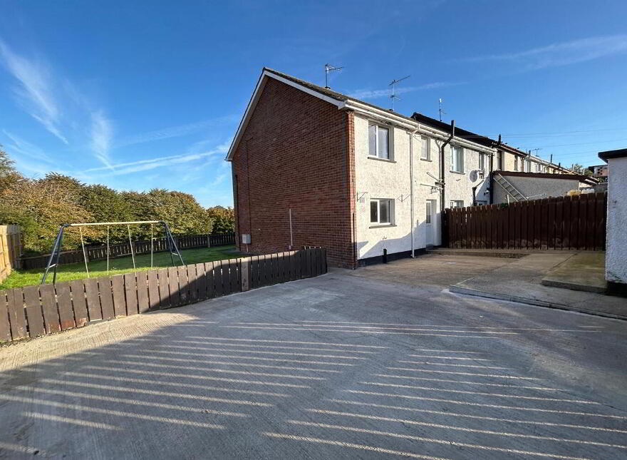 24 Hartmore Gardens, Portadown, Craigavon, BT62 4DS
