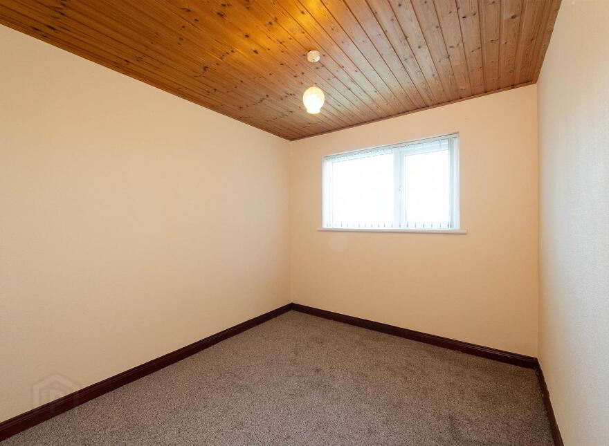 7 Cumber Gardens, Drumaness, BT24 8RN