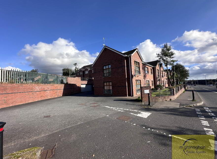 Apt 1, Rath Mor, Stewartstown Road, Belfast, BT11 9FZ