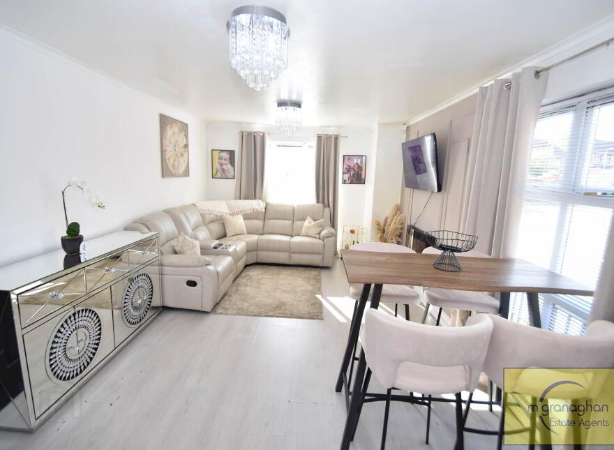 Apt 1, Rath Mor, Stewartstown Road, Belfast, BT11 9FZ