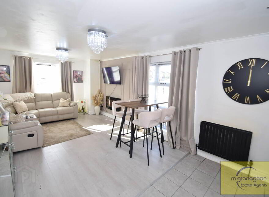 Apt 1, Rath Mor, Stewartstown Road, Belfast, BT11 9FZ