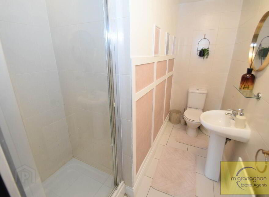 Apt 1, Rath Mor, Stewartstown Road, Belfast, BT11 9FZ
