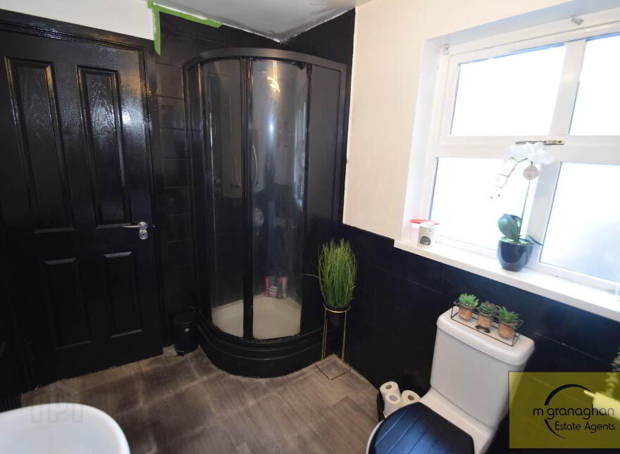 Apt 1, Rath Mor, Stewartstown Road, Belfast, BT11 9FZ