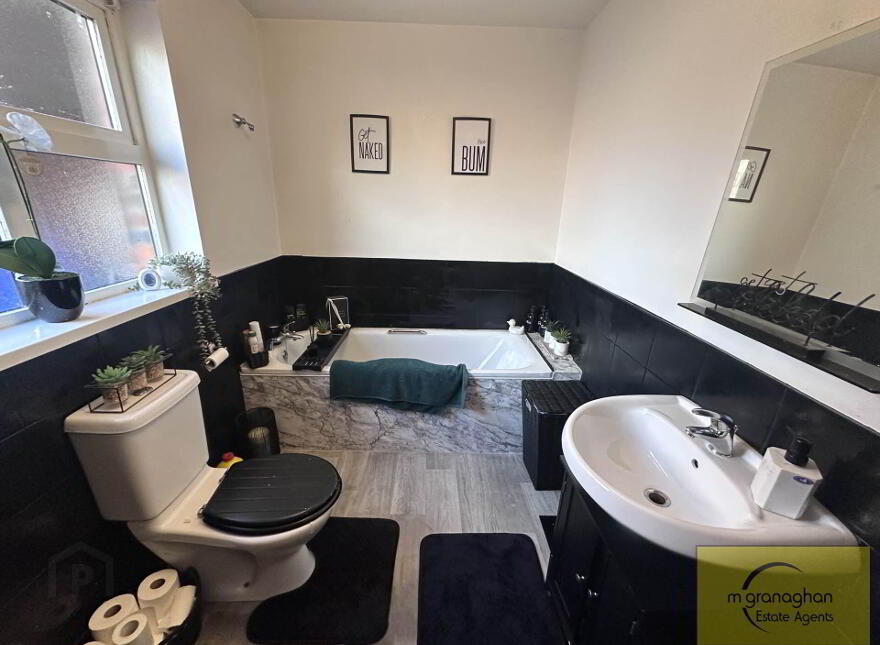 Apt 1, Rath Mor, Stewartstown Road, Belfast, BT11 9FZ