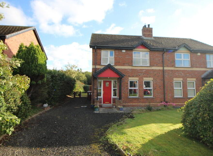 25 Brackenridge Close, Carrickfergus, BT38 8FS photo