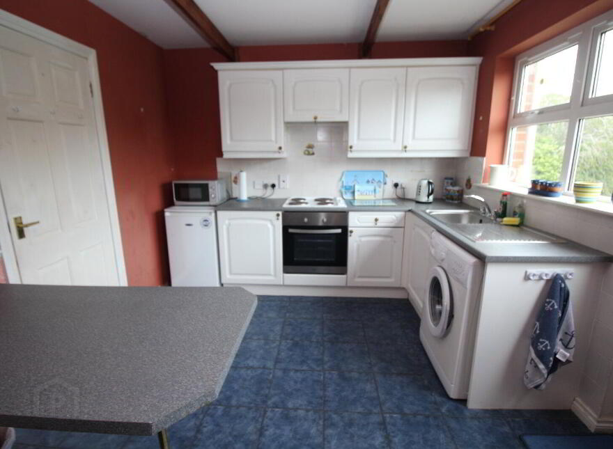 25 Brackenridge Close, Carrickfergus, BT38 8FS