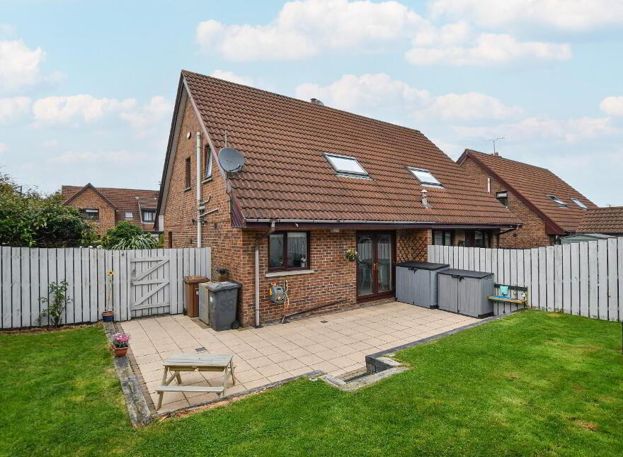 28 Mossvale Avenue, Ballygowan, Newtownards, BT23 6LG