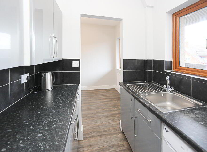 32 Hillview Place, Holywood, BT18 9DL