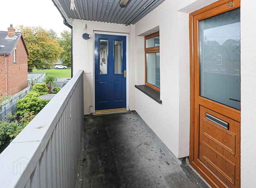 32 Hillview Place, Holywood, BT18 9DL