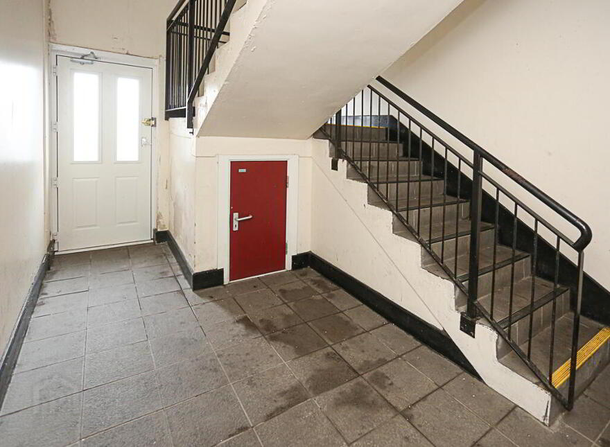 32 Hillview Place, Holywood, BT18 9DL
