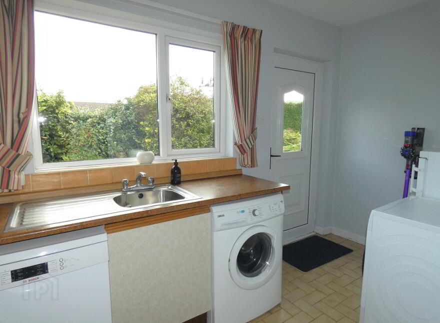 18 Westland Avenue, (Off Semicock Road), Ballymoney, BT53 6PE