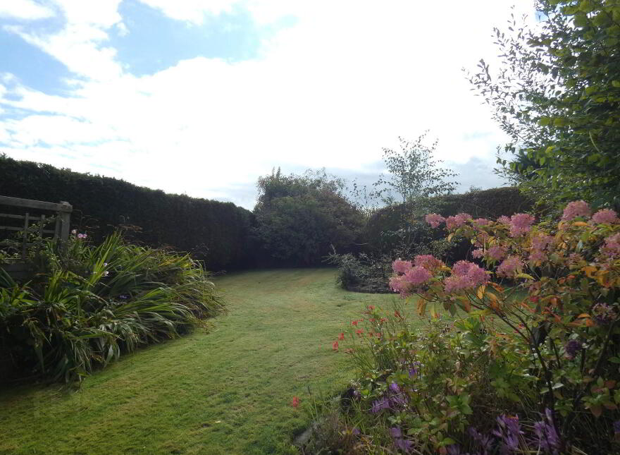 18 Westland Avenue, (Off Semicock Road), Ballymoney, BT53 6PE