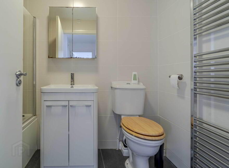 Apt 15 The Wallace Apartments, Wallace Avenue, Lisburn, BT27 4EJ