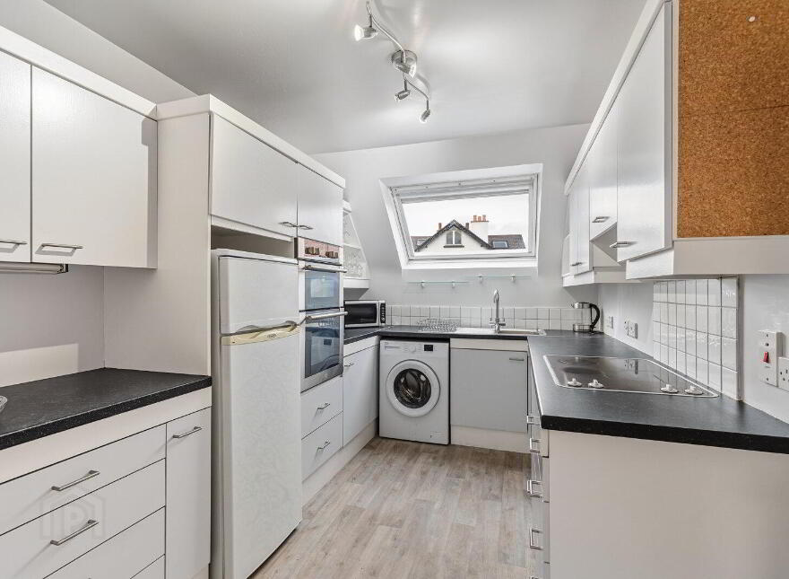 Flat 6 Brent Lodge, 58 Marlborough Park South, Belfast, BT9 6HT