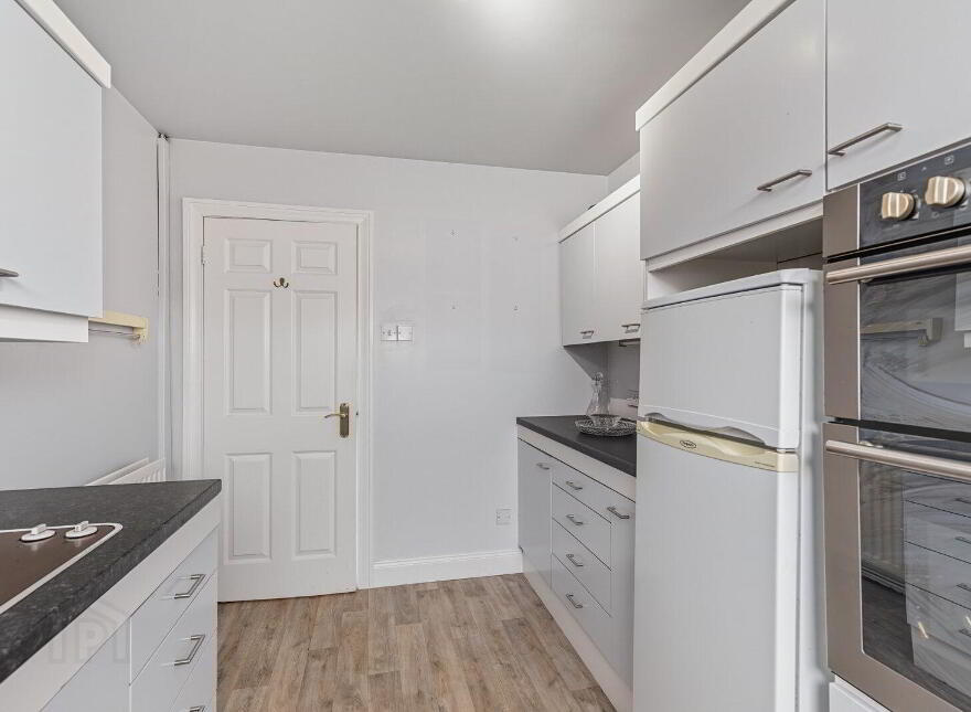 Flat 6 Brent Lodge, 58 Marlborough Park South, Belfast, BT9 6HT