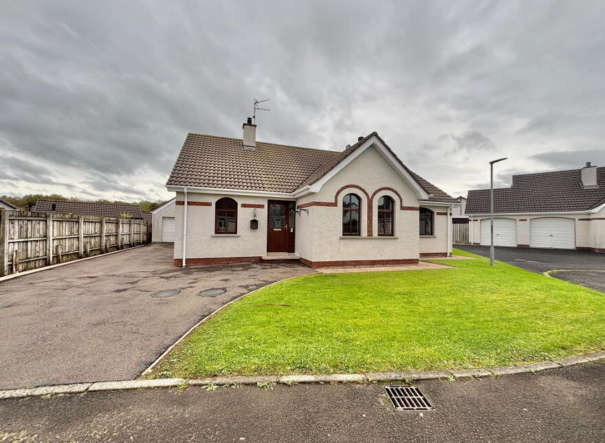 8 Ashbury Rise, Coleraine, BT51 3TG
