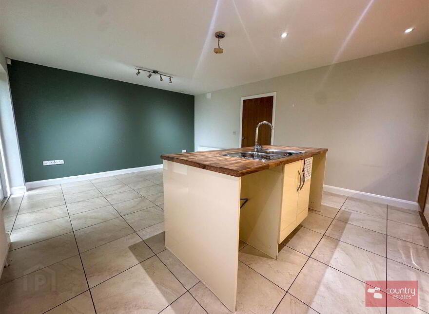 10 Fairview Farm Way, Ballyclare, BT39 9XG