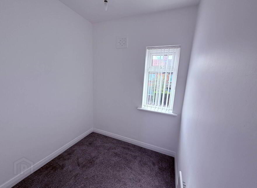 5 Ava Crescent, Belfast, BT7 3DU