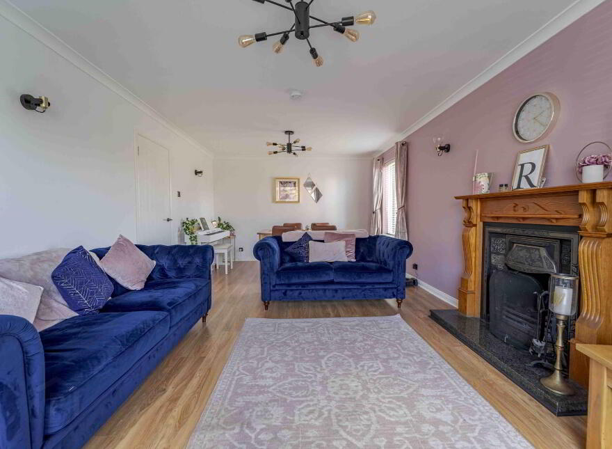 49 The Spires, Dromore, BT25 1QE